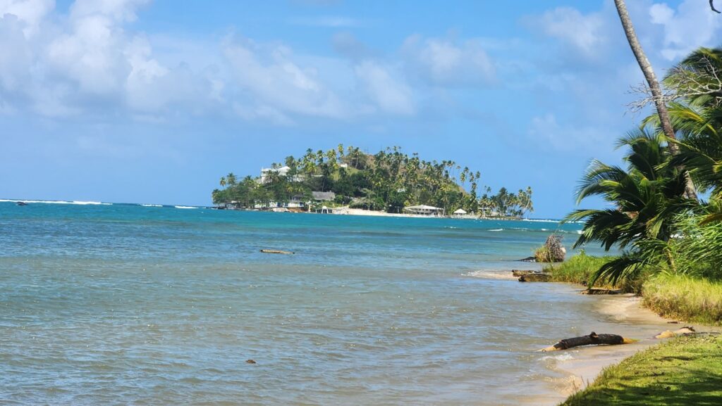 Buy your Island Portobelo, Panama