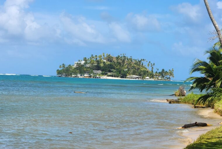 Buy your Island Portobelo, Panama